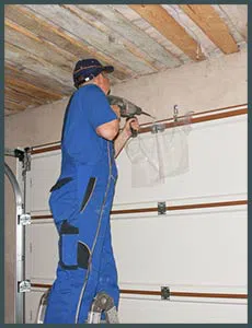 Expert Garage Doors Repairs Fort Worth, TX 817-760-4107